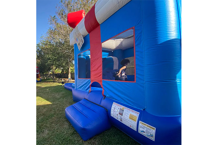 Customized Inflatable bounce house with slide FWZ326